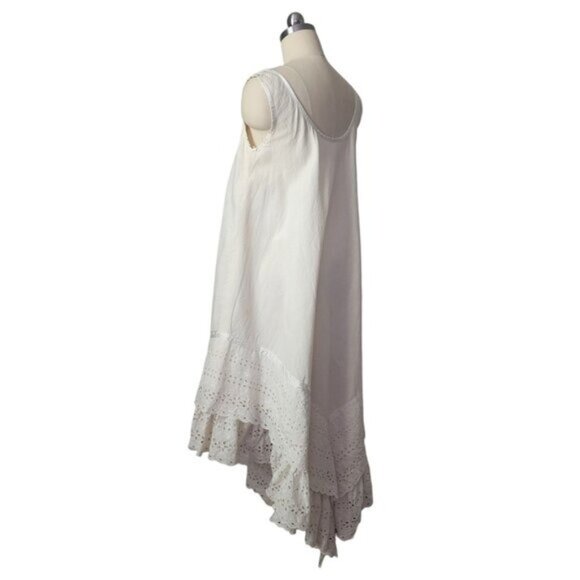 JOSEFA 70's Boho Bridal Eyelet Ruffle Folk Style Prairie dress with shawl/cape - Picture 12 of 16
